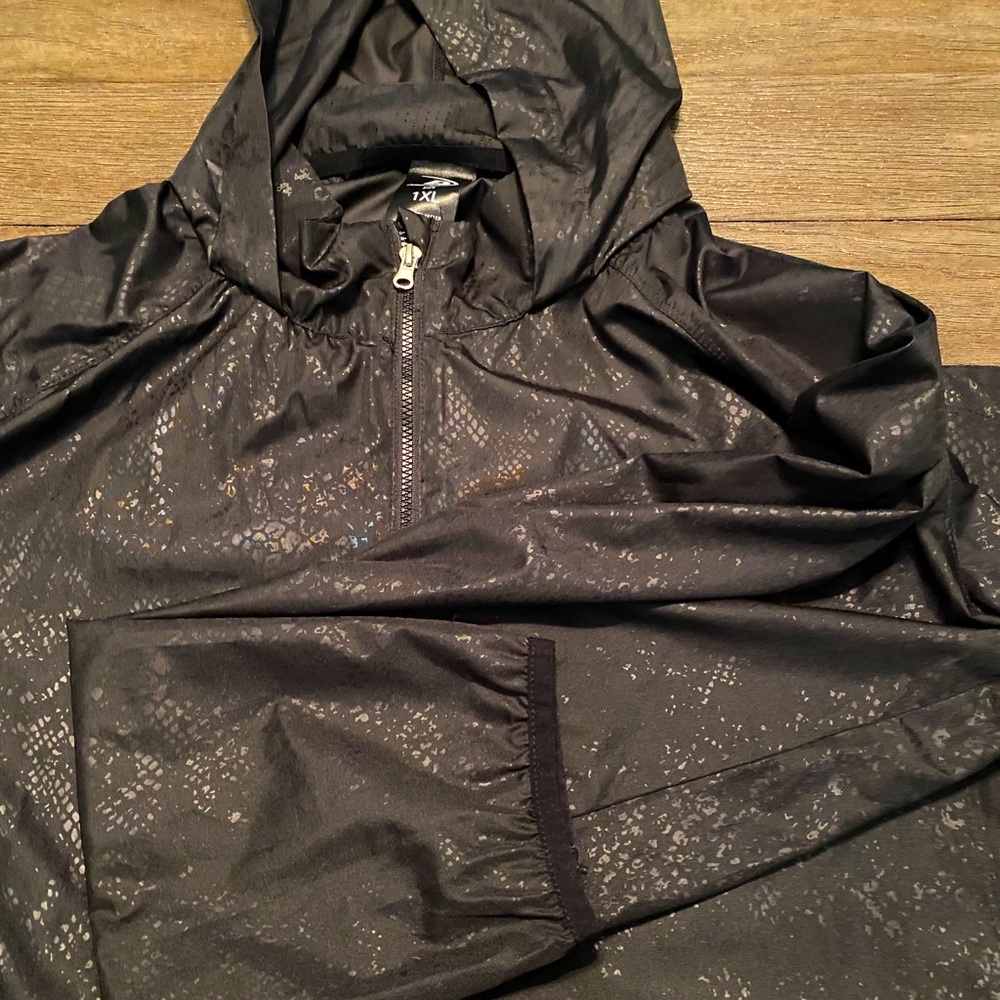 Women’s Rain Jacket